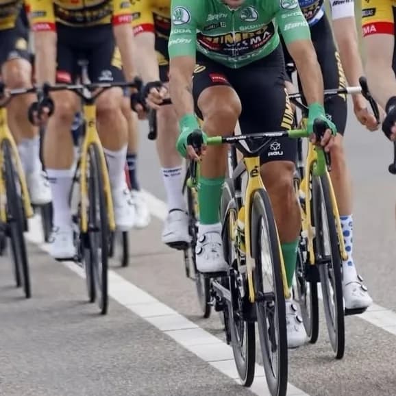 Running and Cycling Socks That Perform — Soxfun custom sock guide