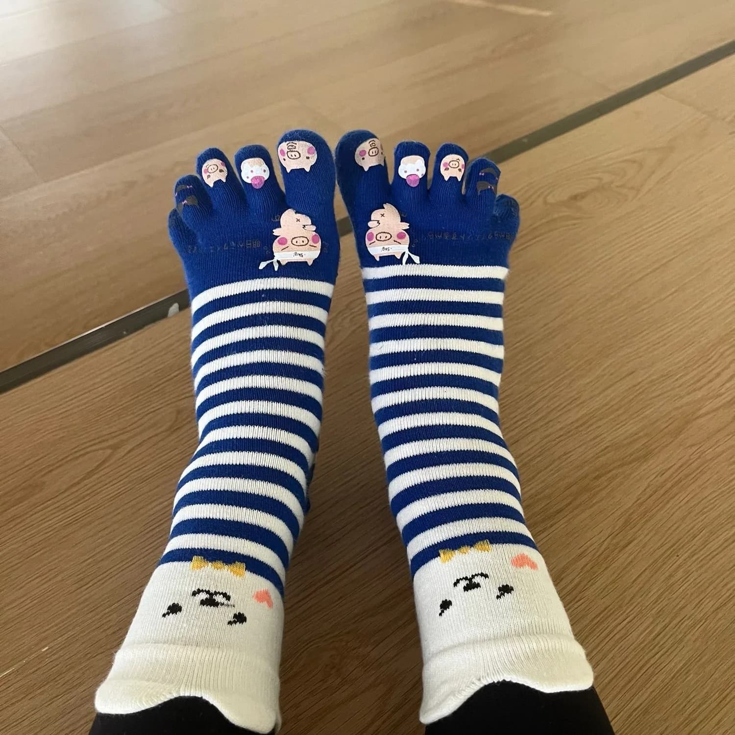 Novelty Socks: Small Details, Big Smiles — Soxfun custom sock guide